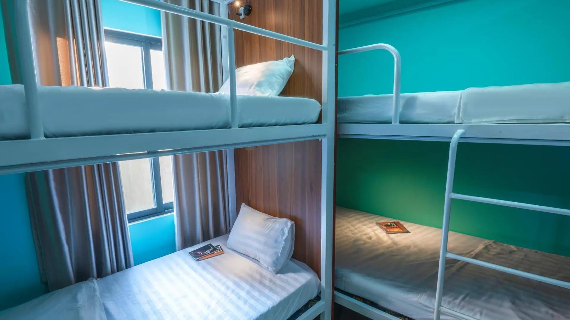 Capsule hotel Boo Beach Hostel , 24-Hour Reception & Free Billiards Da Nang