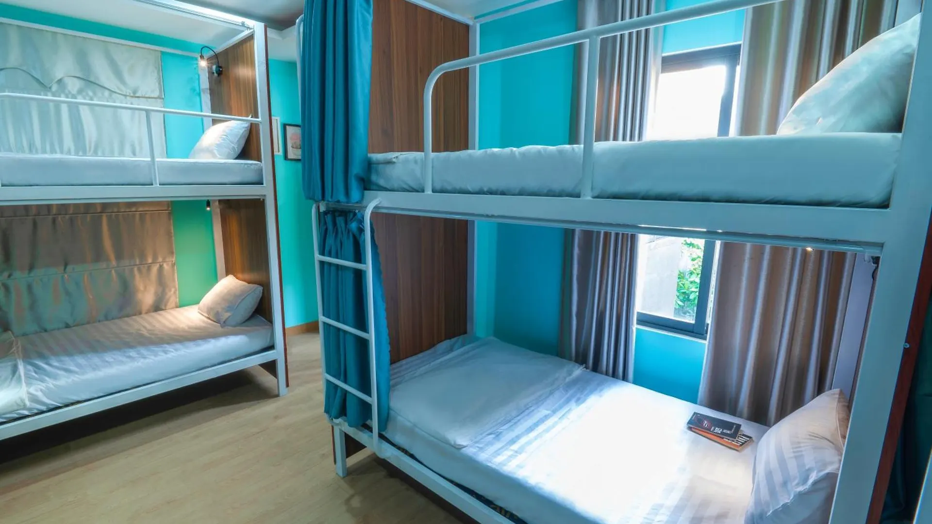 Boo Beach Hostel , 24-Hour Reception & Free Billiards Da Nang Capsulehotel